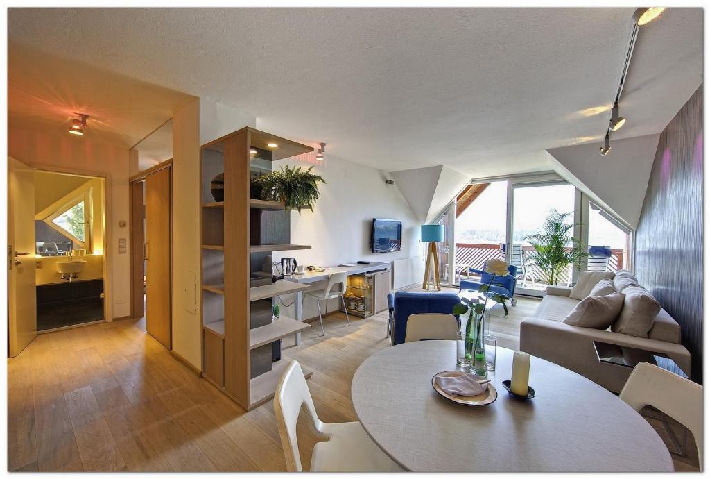 Kleines Hotel Kaernten Villach Ngoại thất bức ảnh
